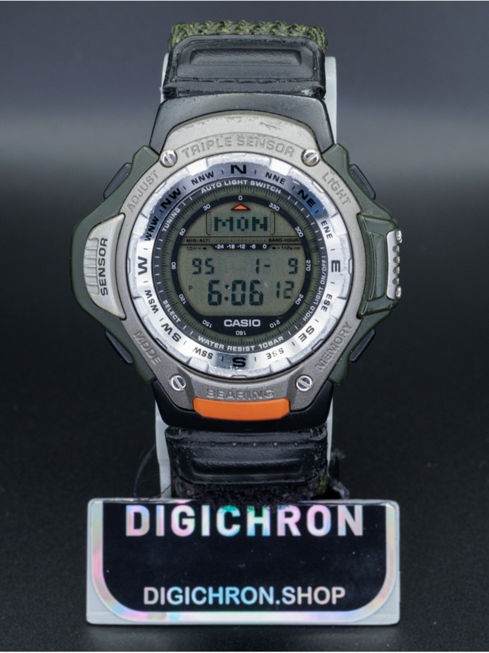 Casio Rare Pro Trek PRT-41 Compass/Temp Vintage JDM Import 48mm Watch